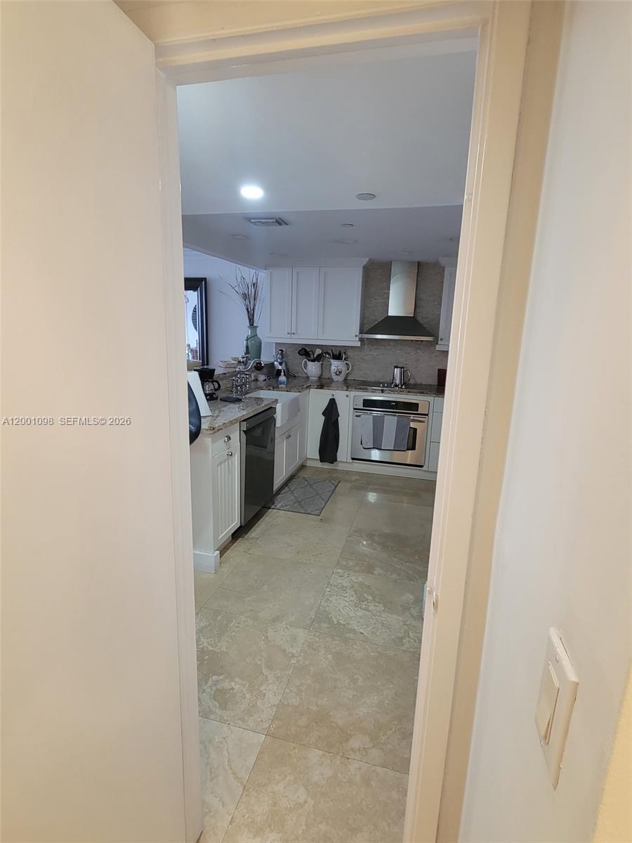 OCEANFRONT PLAZA CONDO - Residential