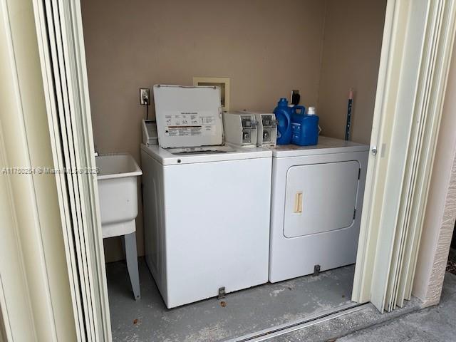 ENGLEWOOD - Residential Lease