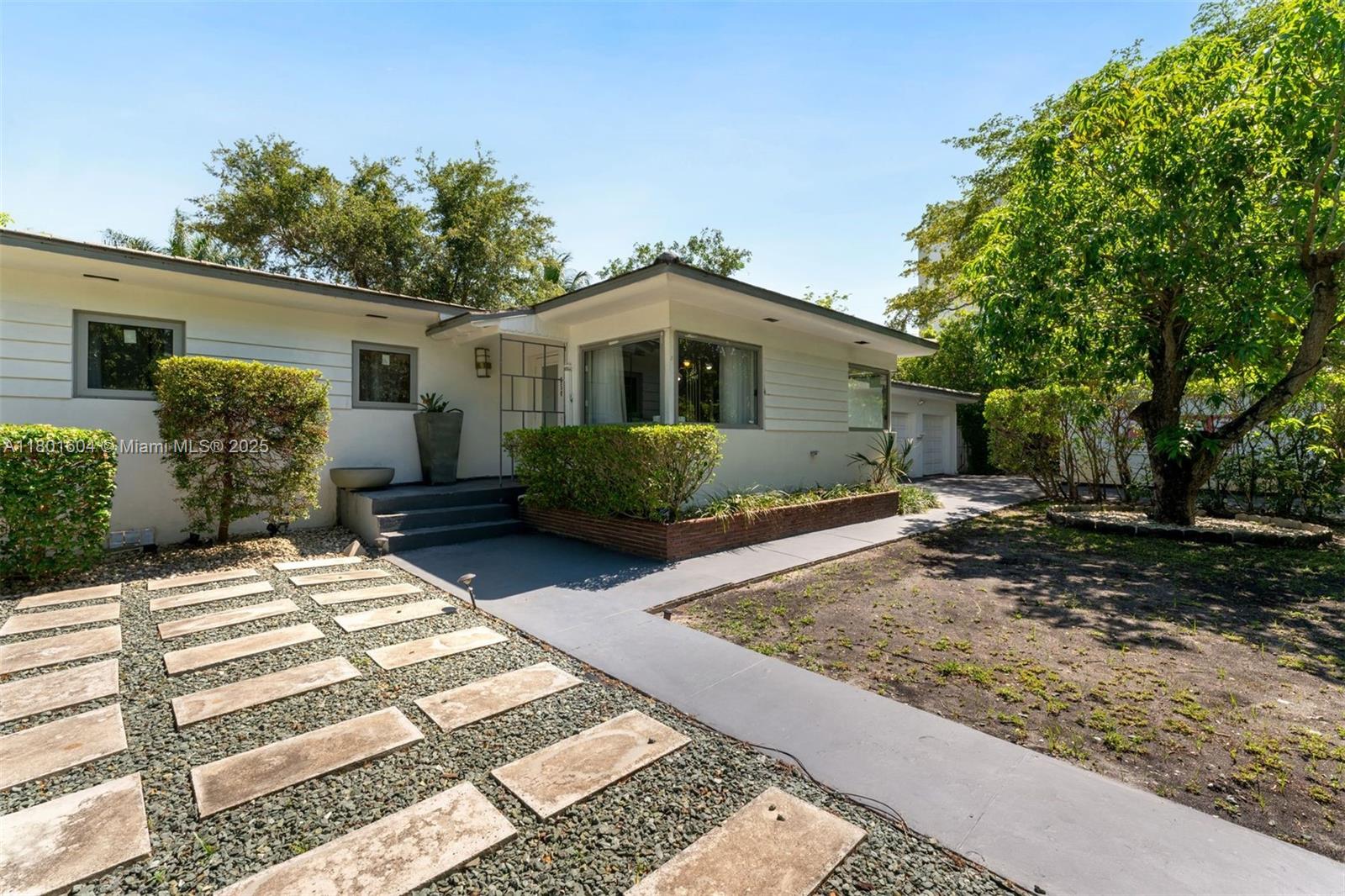 BAYSHORE REV - Residential