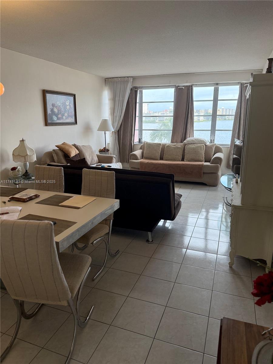 SIXTH MOORINGS CONDO - Residential