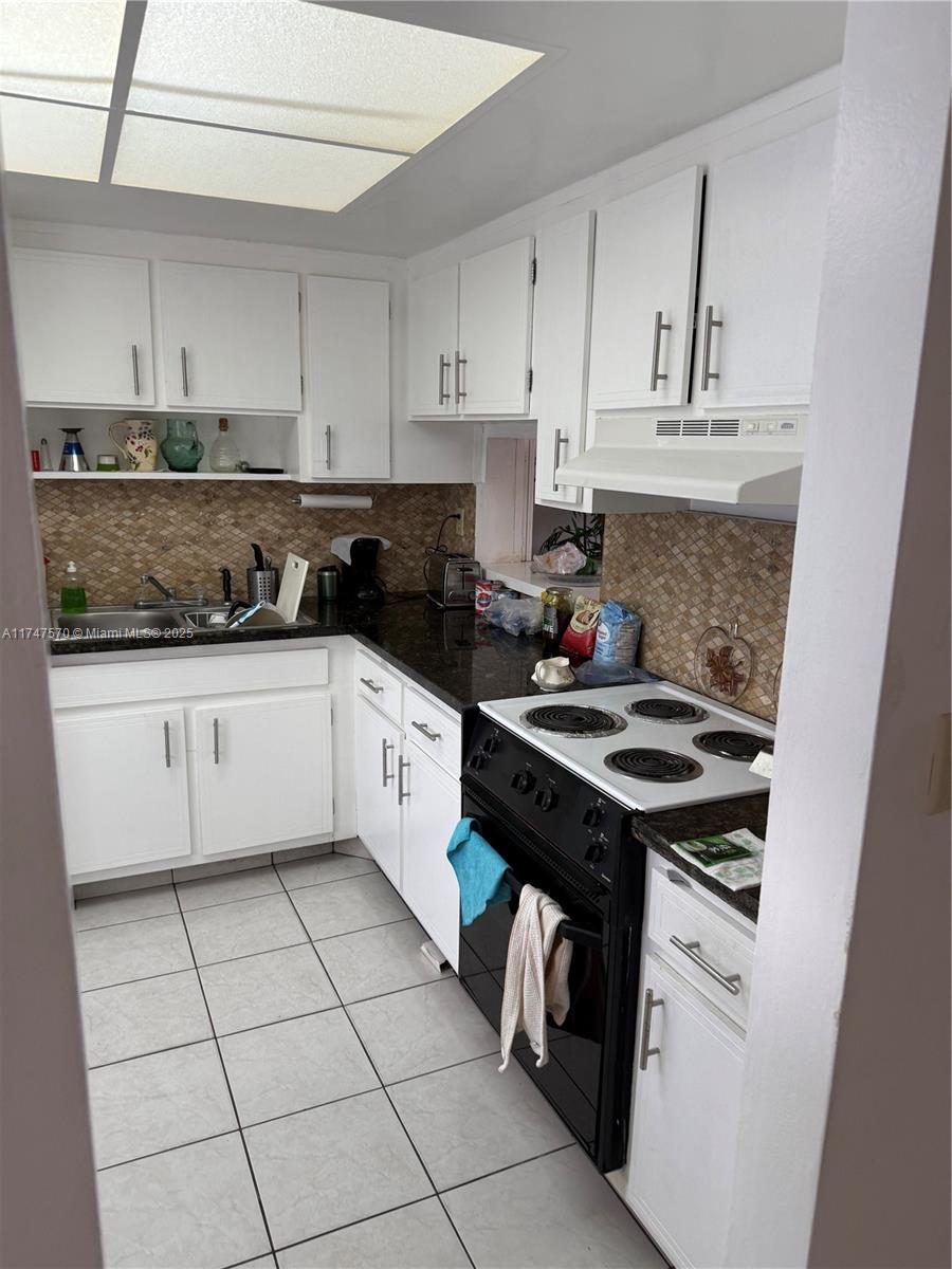 SIXTH MOORINGS CONDO - Residential