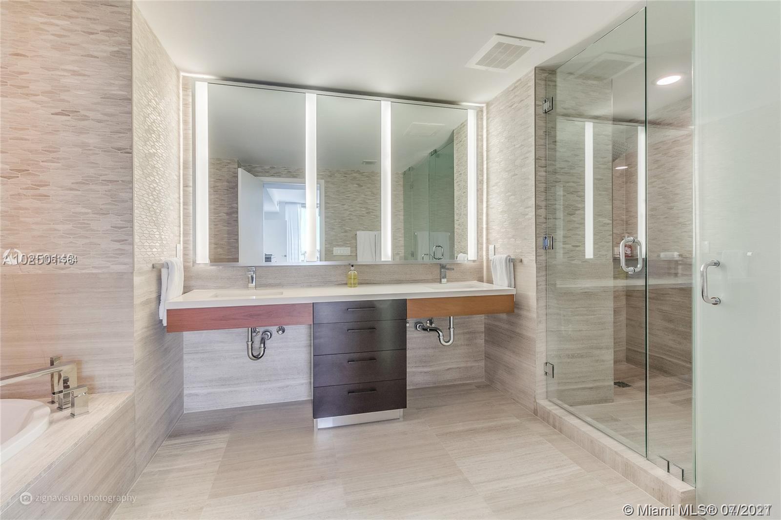 ONE OCEAN - Residential
