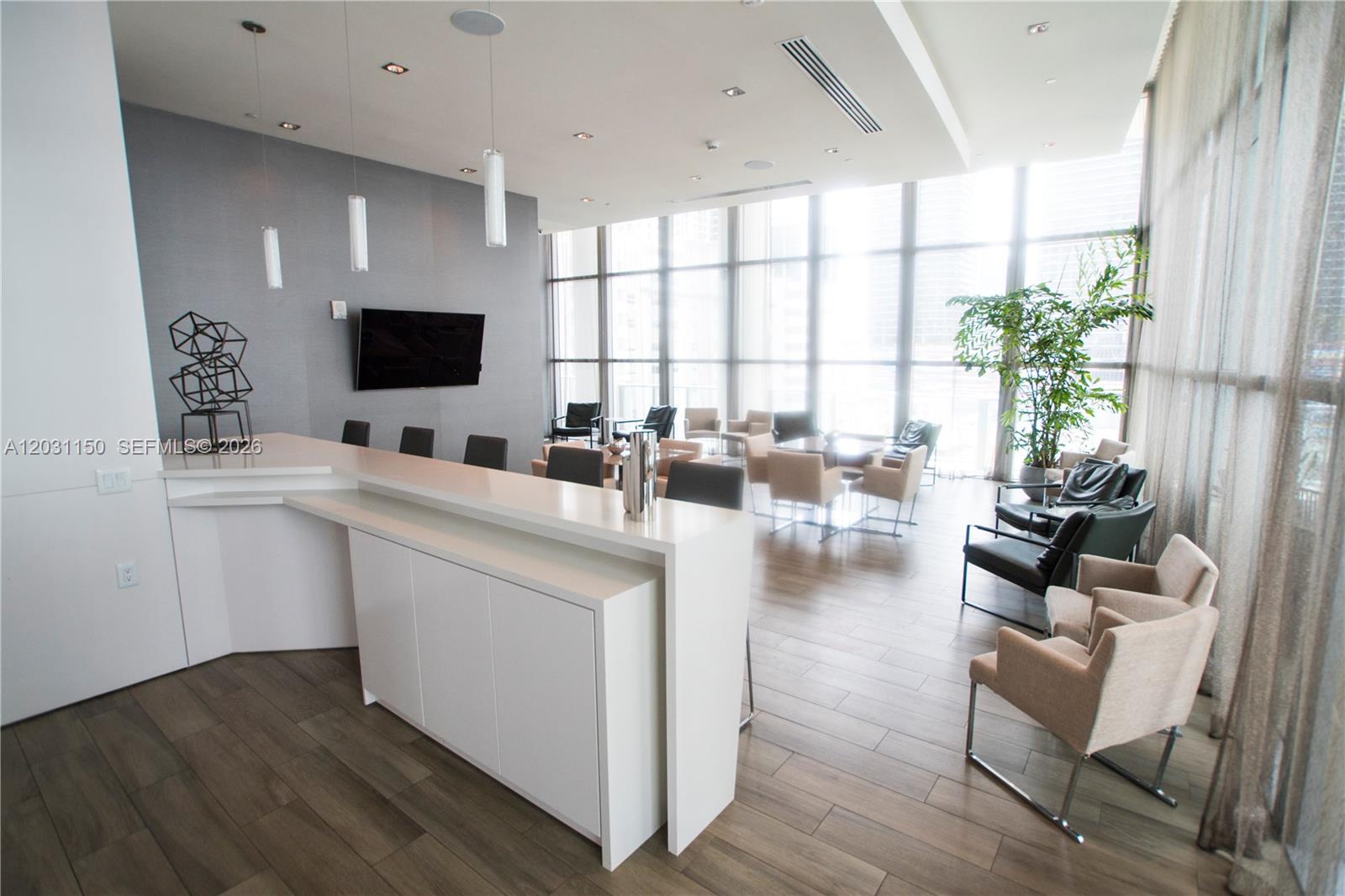 1100 MILLECENTO RESIDENCE - Residential Lease