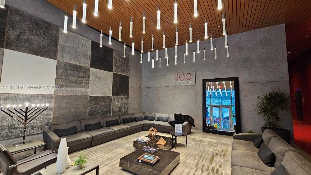 1100 MILLECENTO RESIDENCE - Residential Lease