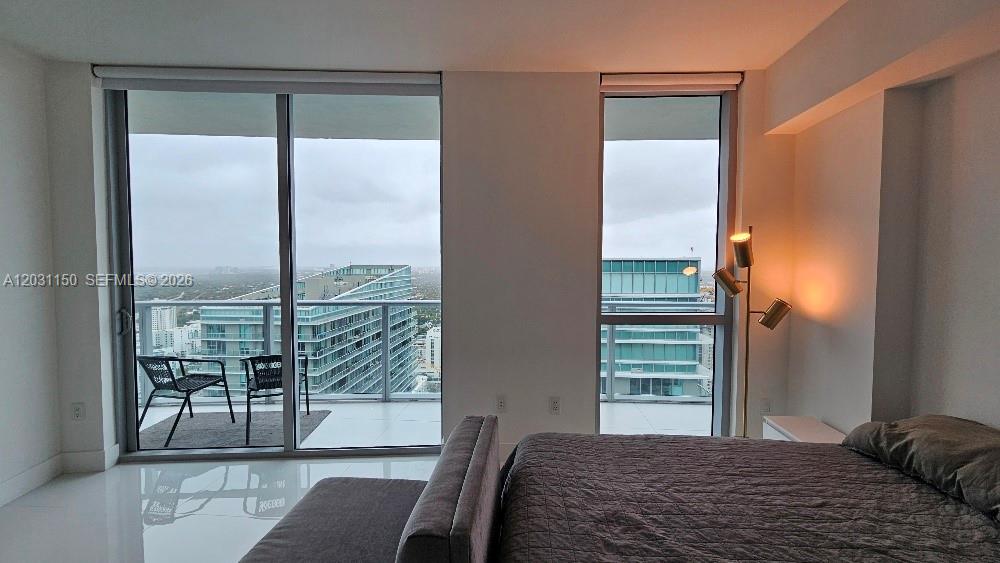 1100 MILLECENTO RESIDENCE - Residential Lease