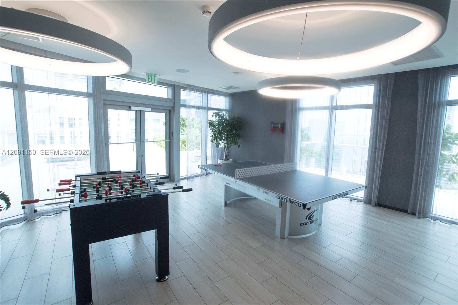 1100 MILLECENTO RESIDENCE - Residential Lease