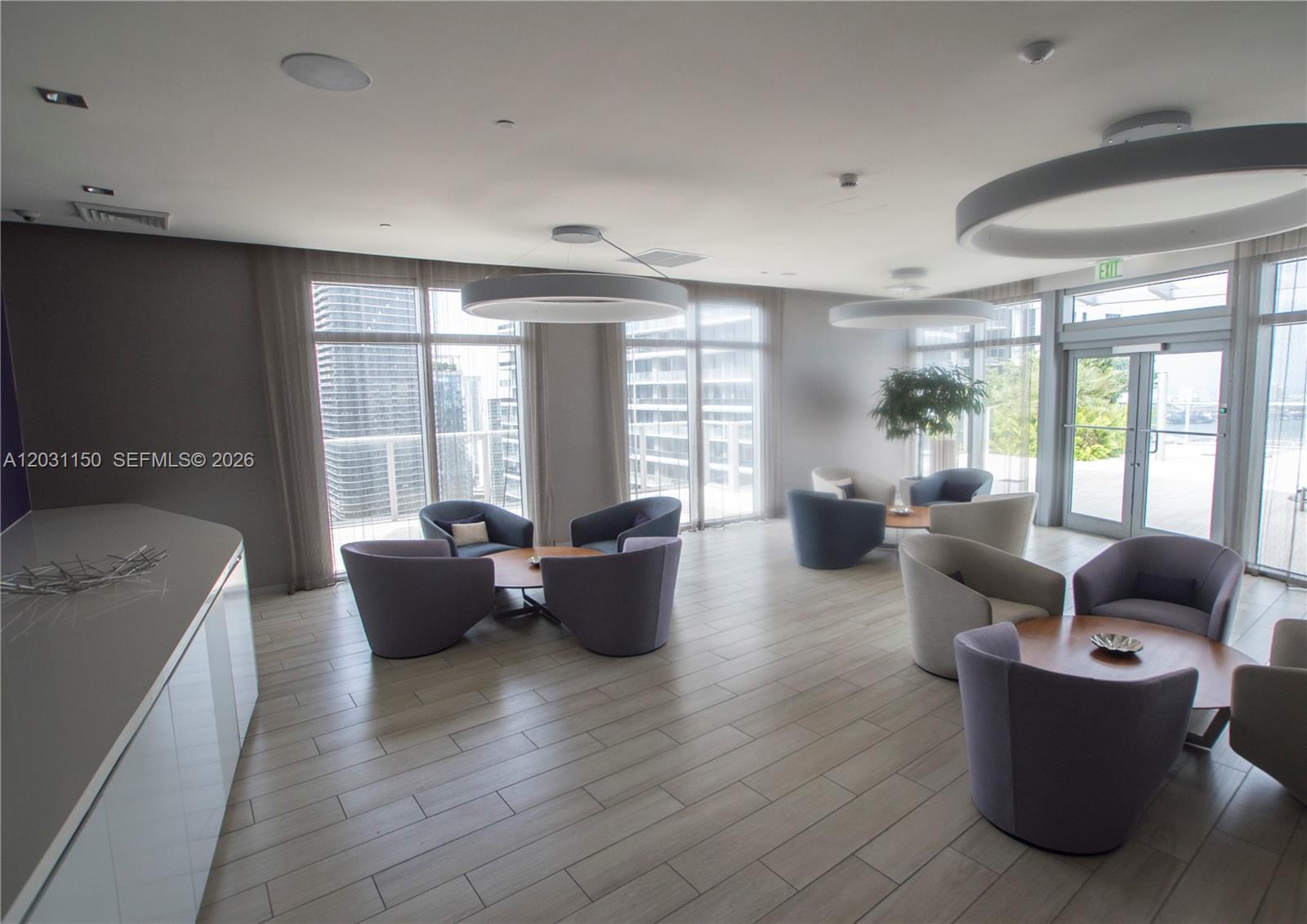 1100 MILLECENTO RESIDENCE - Residential Lease