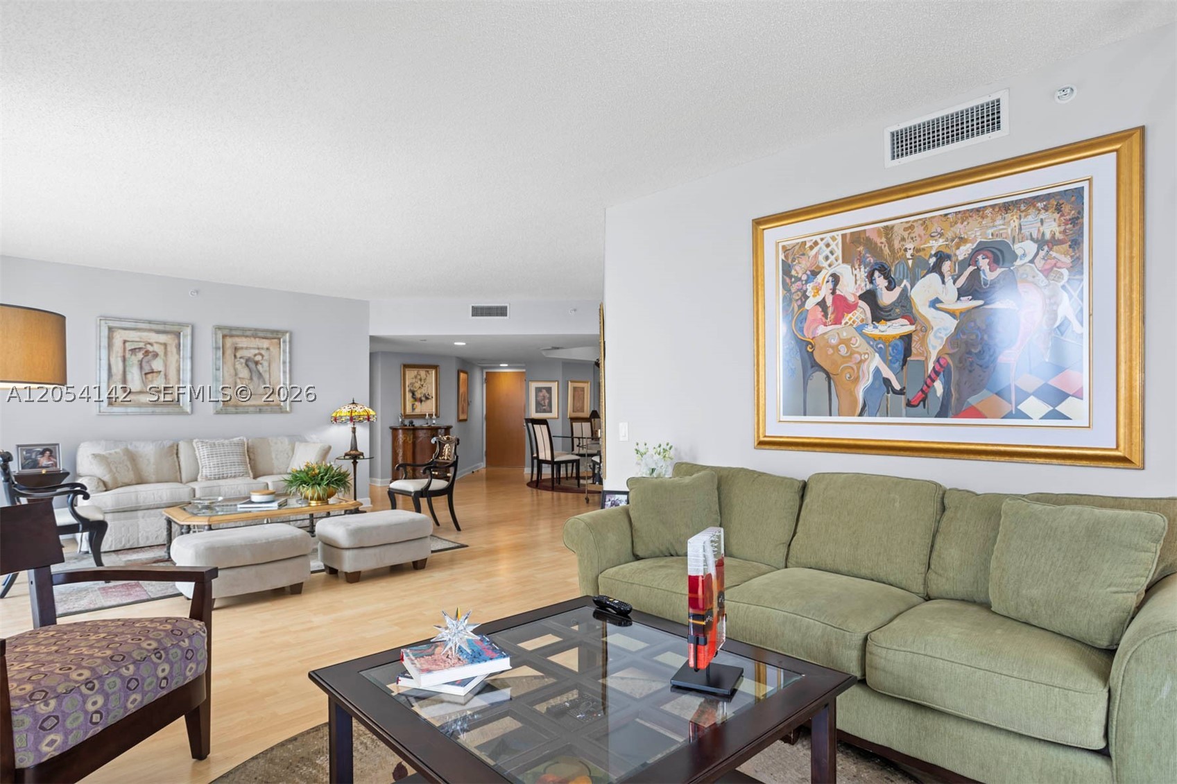 NORTH TOWER AT THE POINT - Residential