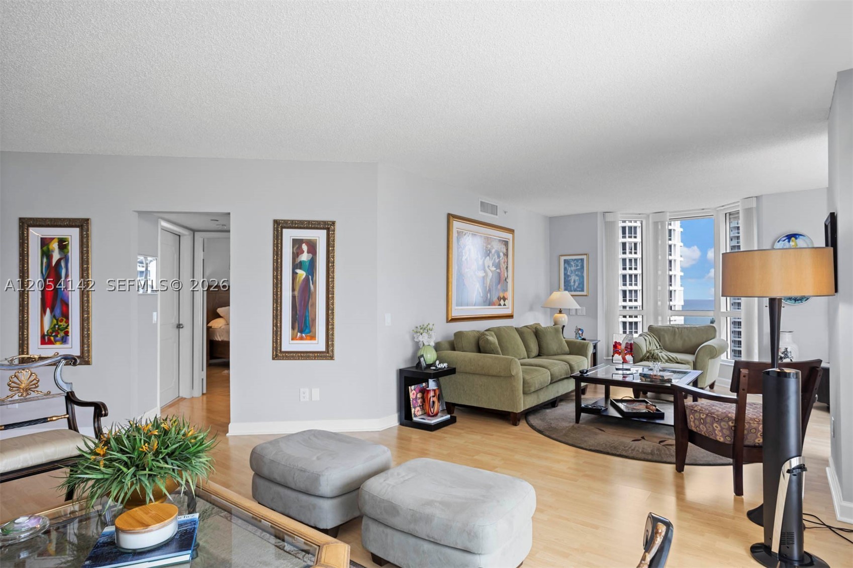 NORTH TOWER AT THE POINT - Residential