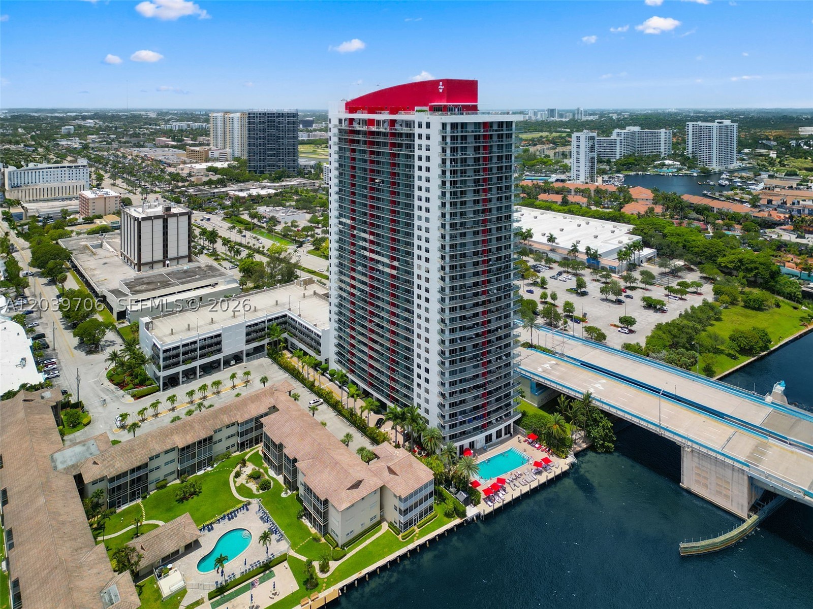 BEACHWALK CONDOMINIUM - Residential