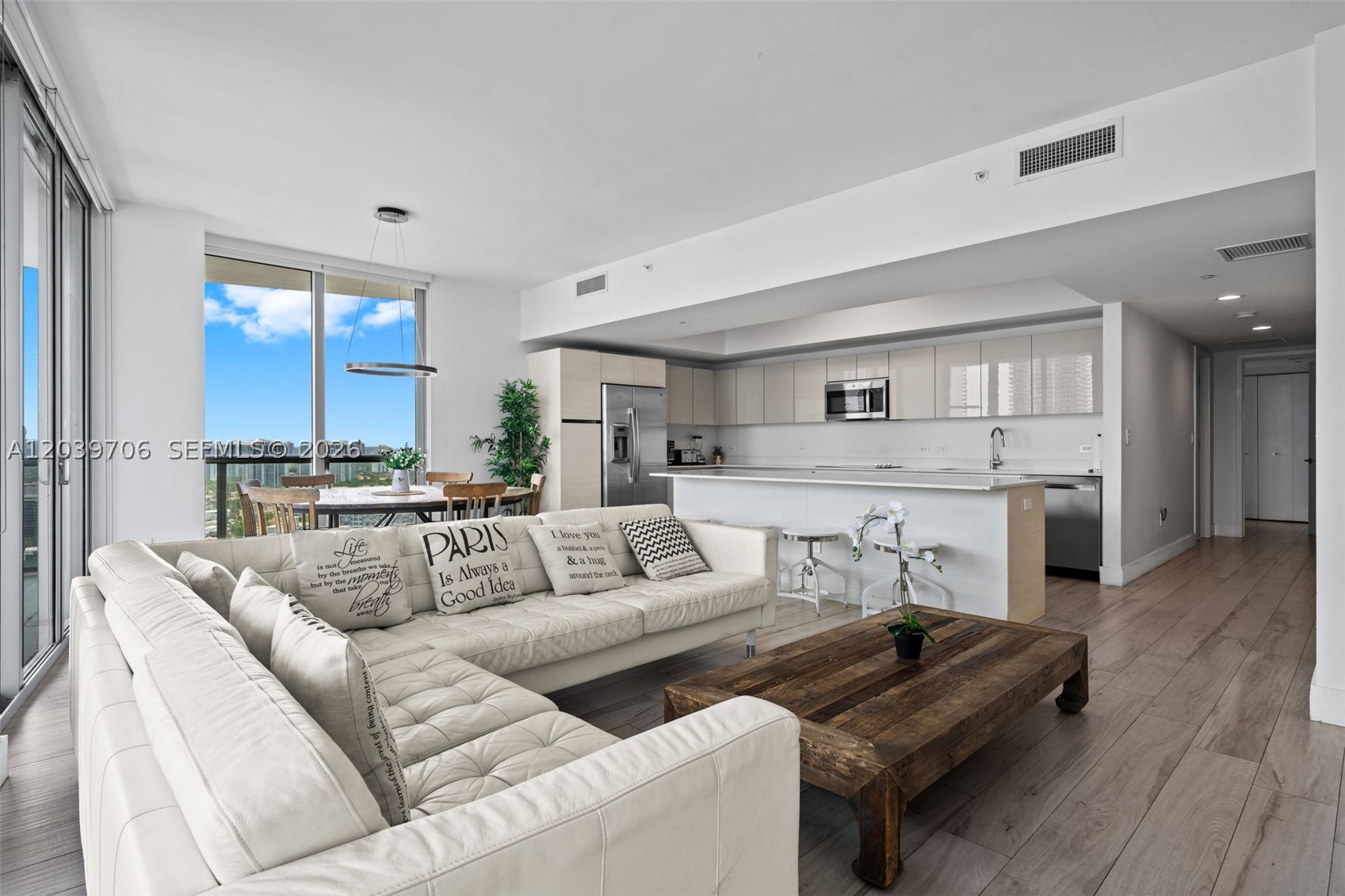 BEACHWALK CONDOMINIUM - Residential