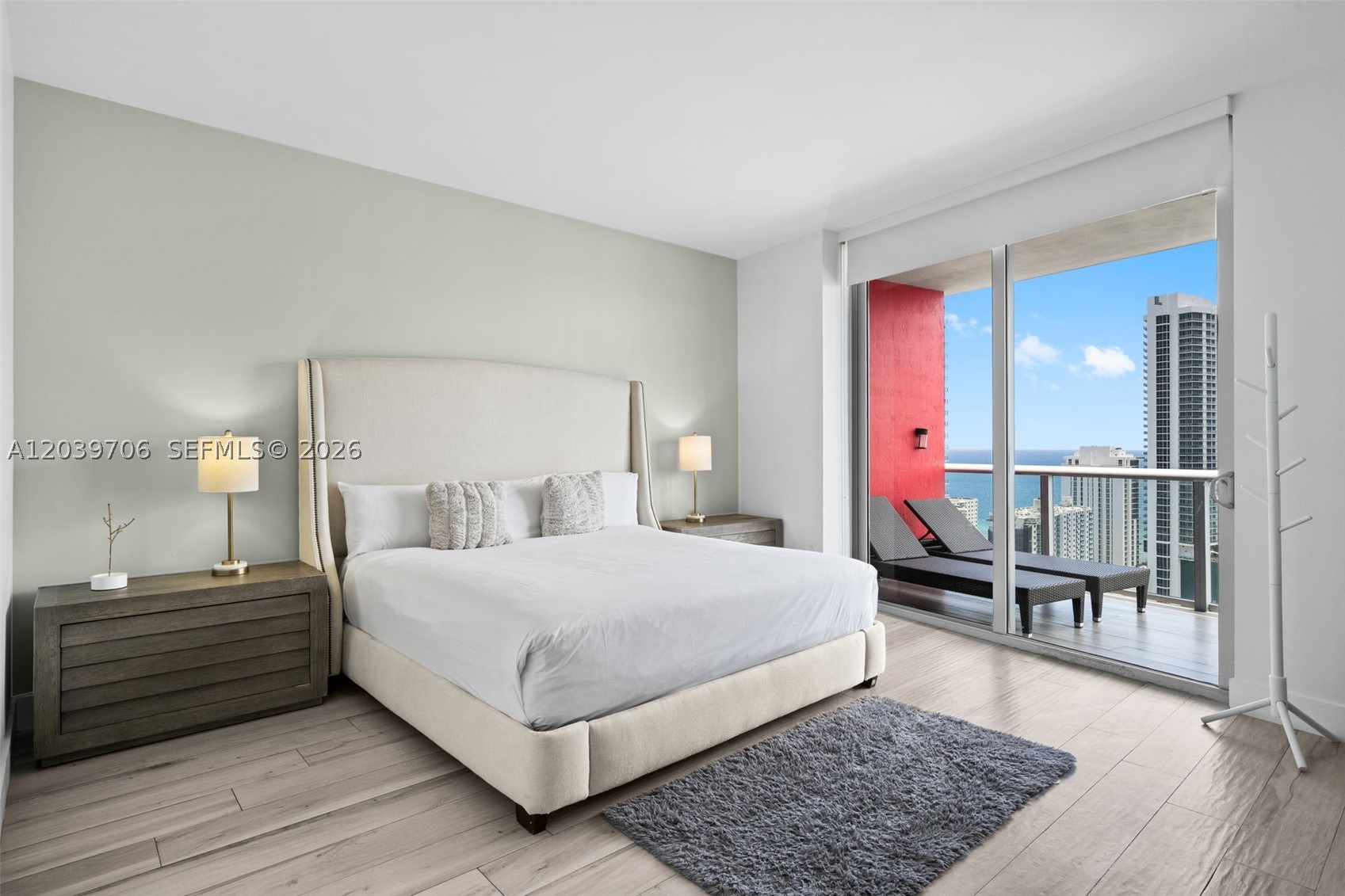BEACHWALK CONDOMINIUM - Residential