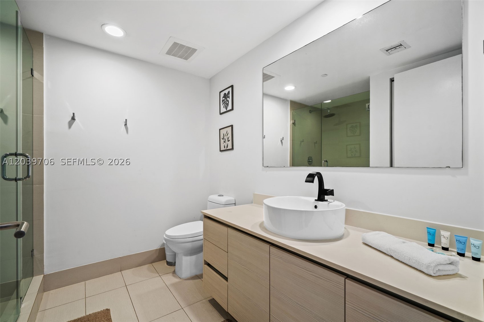 BEACHWALK CONDOMINIUM - Residential