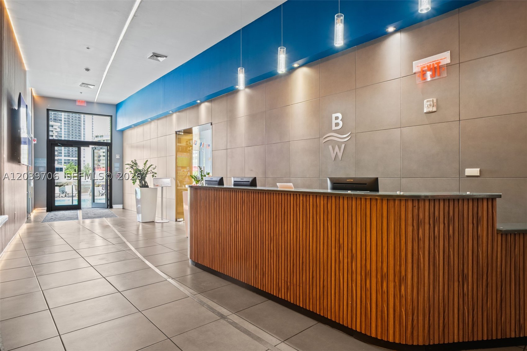 BEACHWALK CONDOMINIUM - Residential
