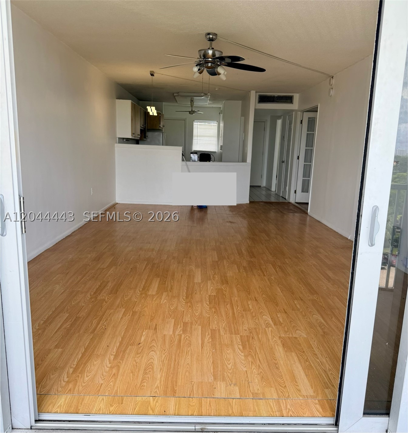 JADE WINDS GROUP - - Residential
