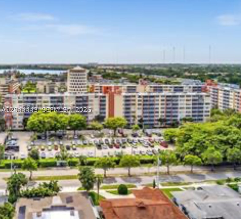 JADE WINDS GROUP - - Residential