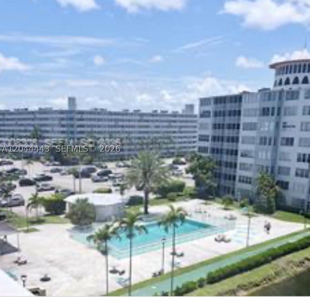 JADE WINDS GROUP - - Residential