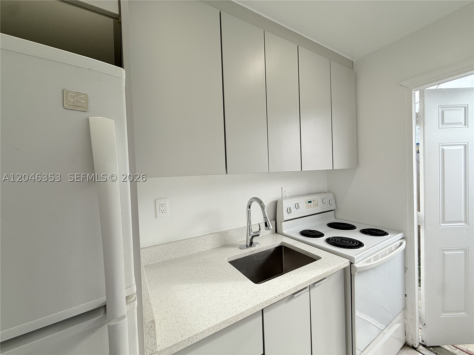 WASHINGTON PARK FOURTH AD - Residential Lease