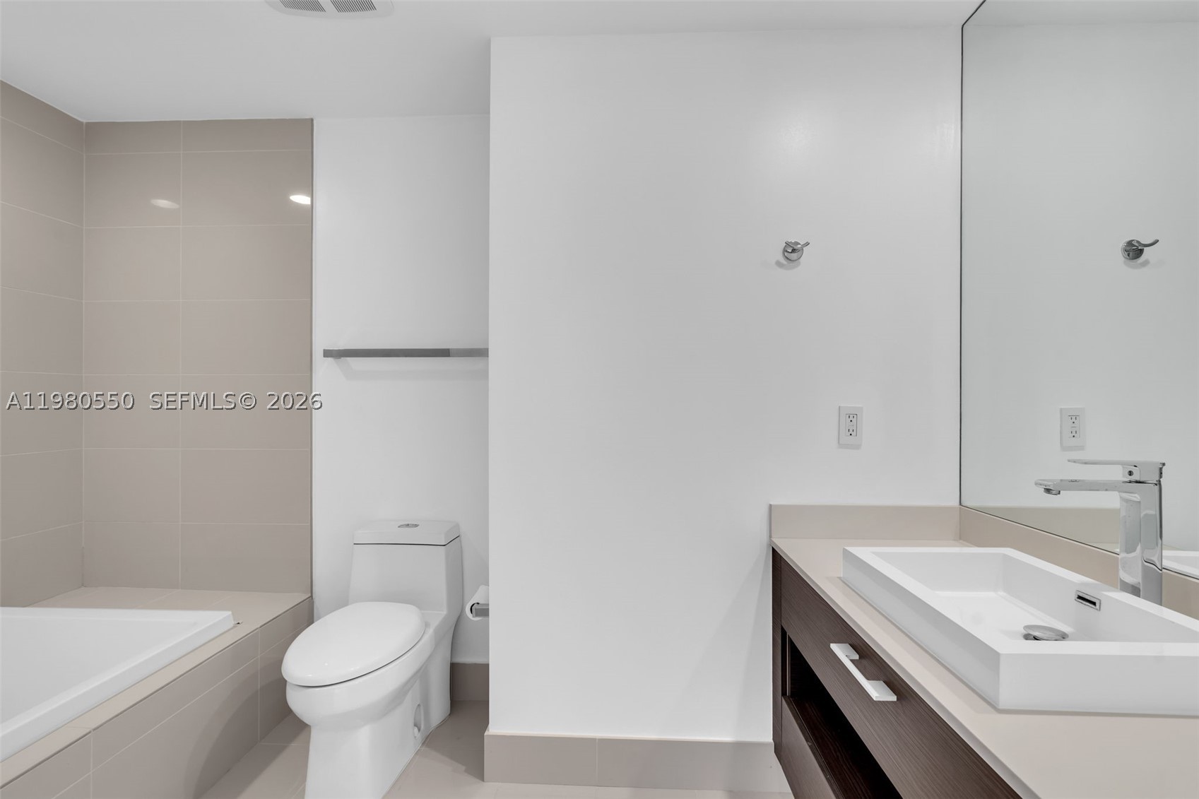 BRICKELL HEIGHTS WEST CON - Residential