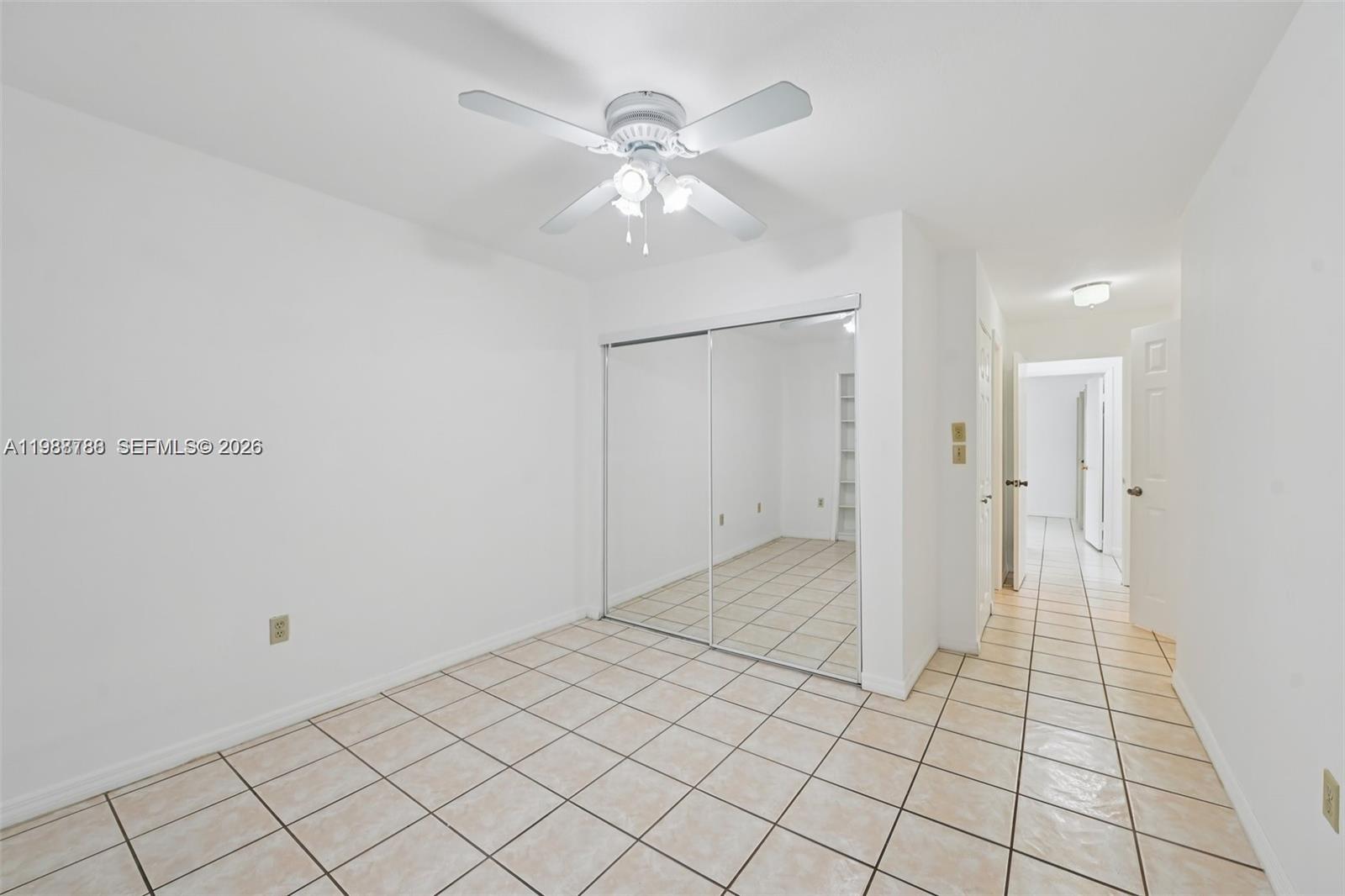 HOMES OF VERSAILLES 9624 - Residential