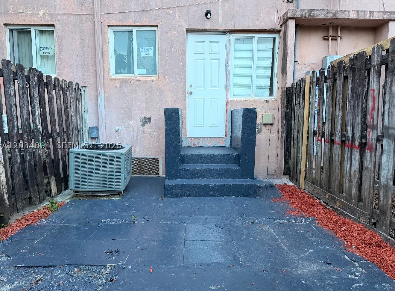 SUNSET PALM VILLAS CONDO - Residential Lease