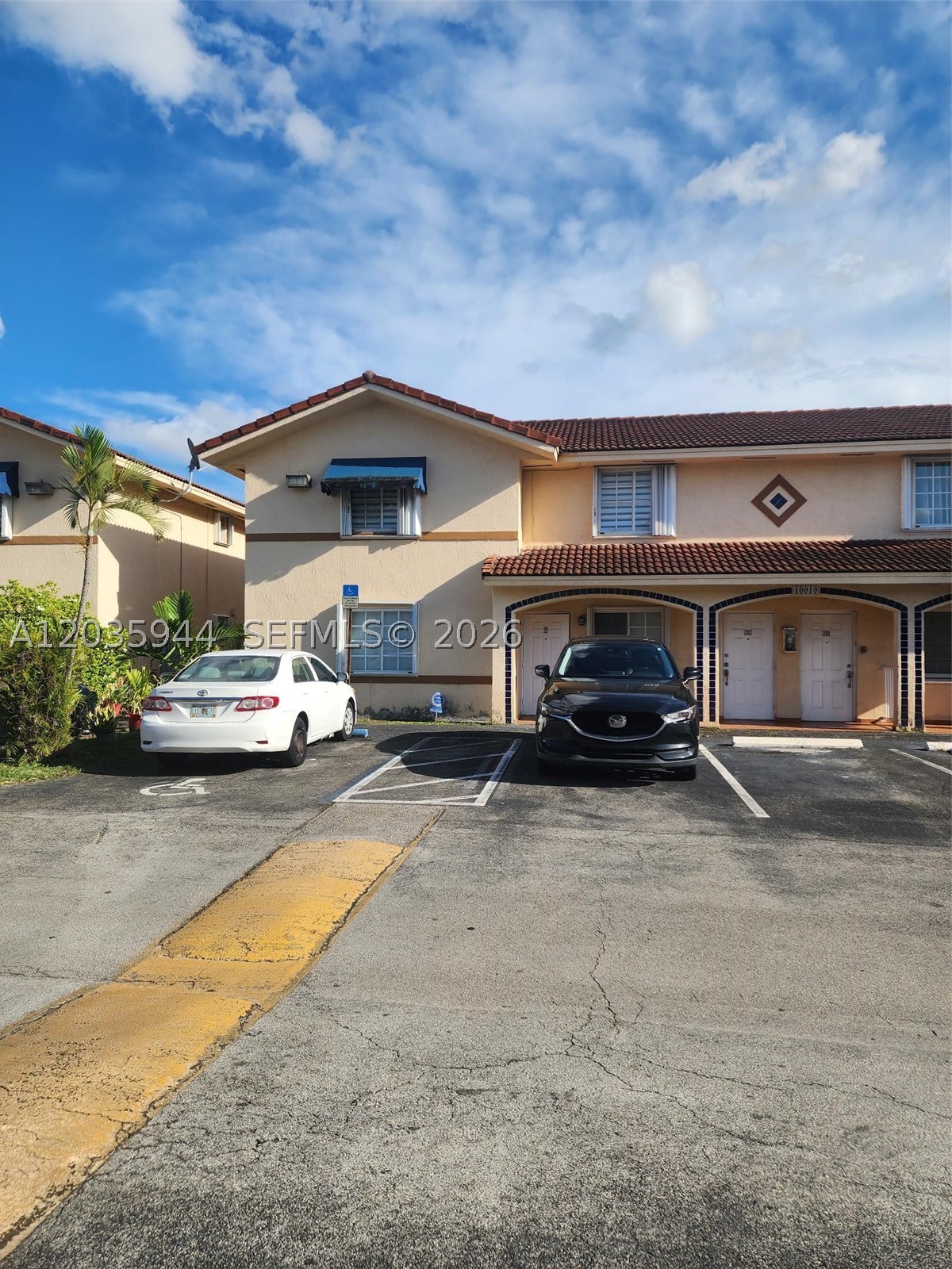 SILVER GARDENS CONDO - Residential Lease