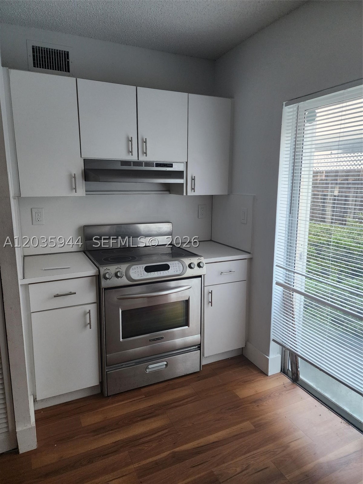 SILVER GARDENS CONDO - Residential Lease