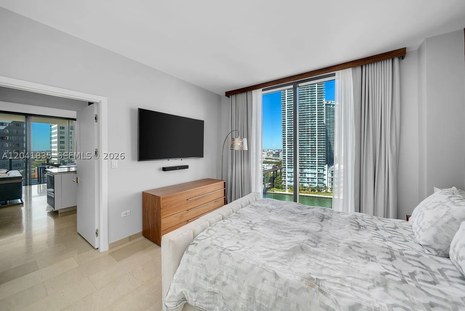 RISE CONDO - Residential Lease