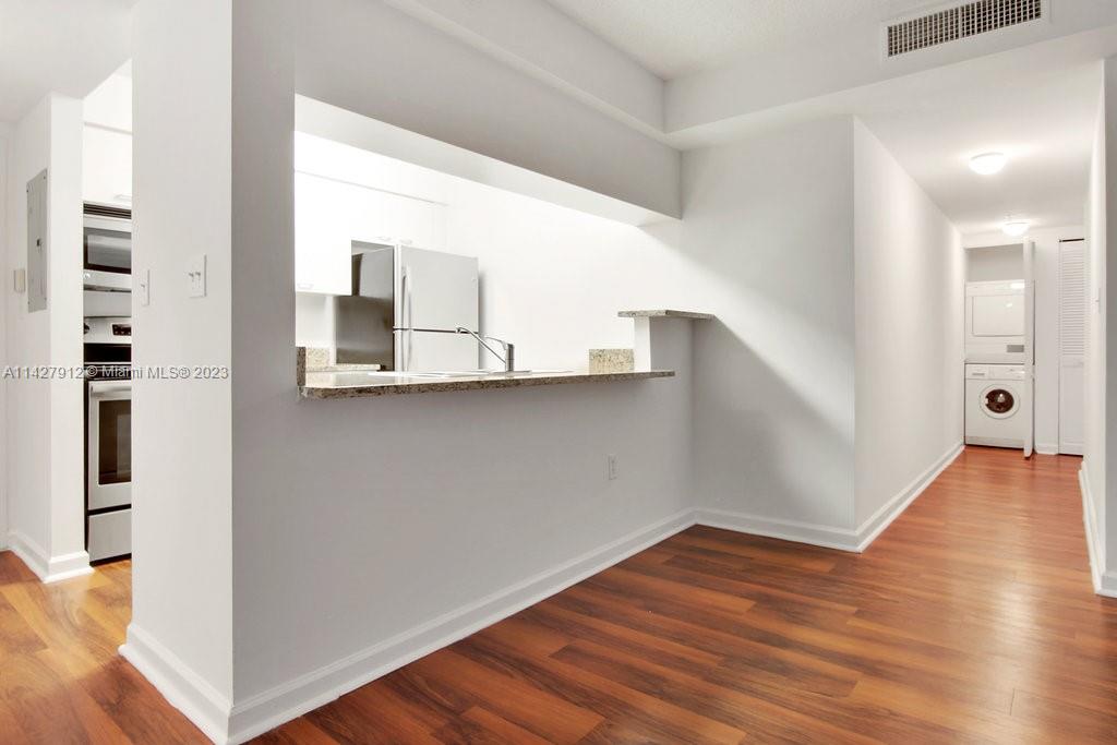 Bay Parc - Residential Lease