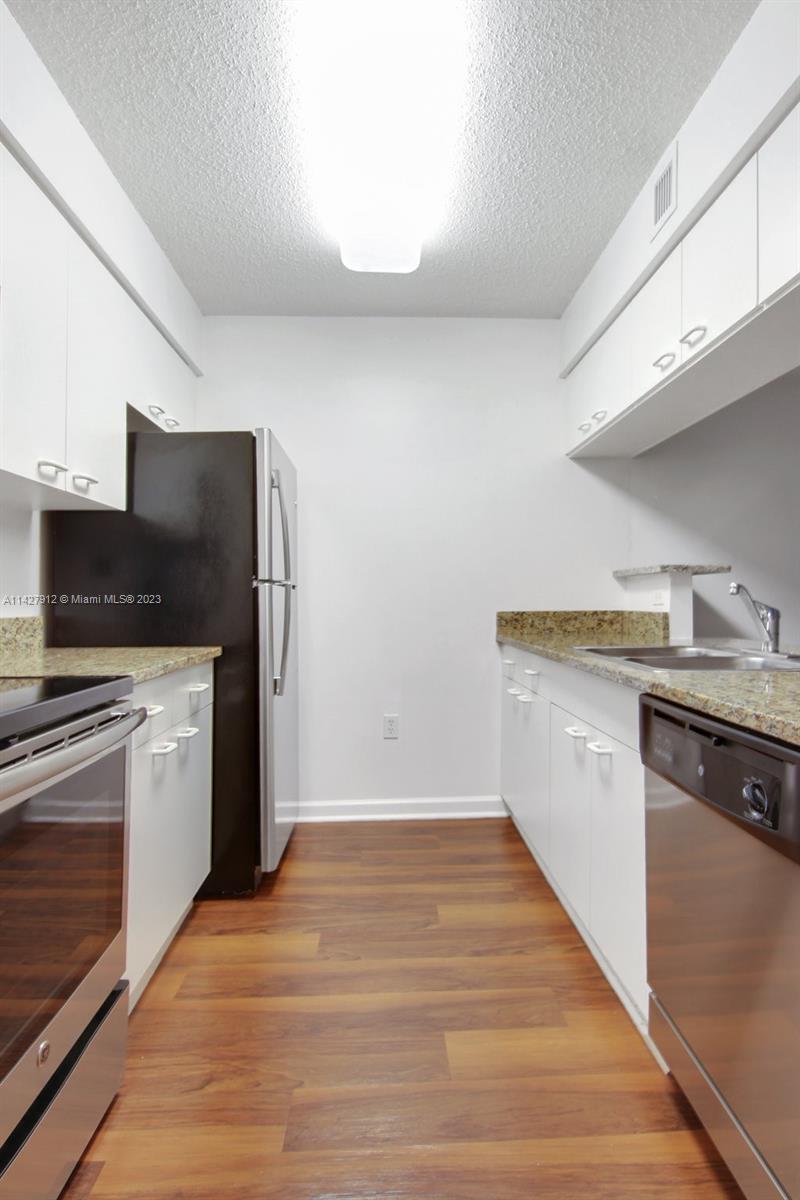 Bay Parc - Residential Lease
