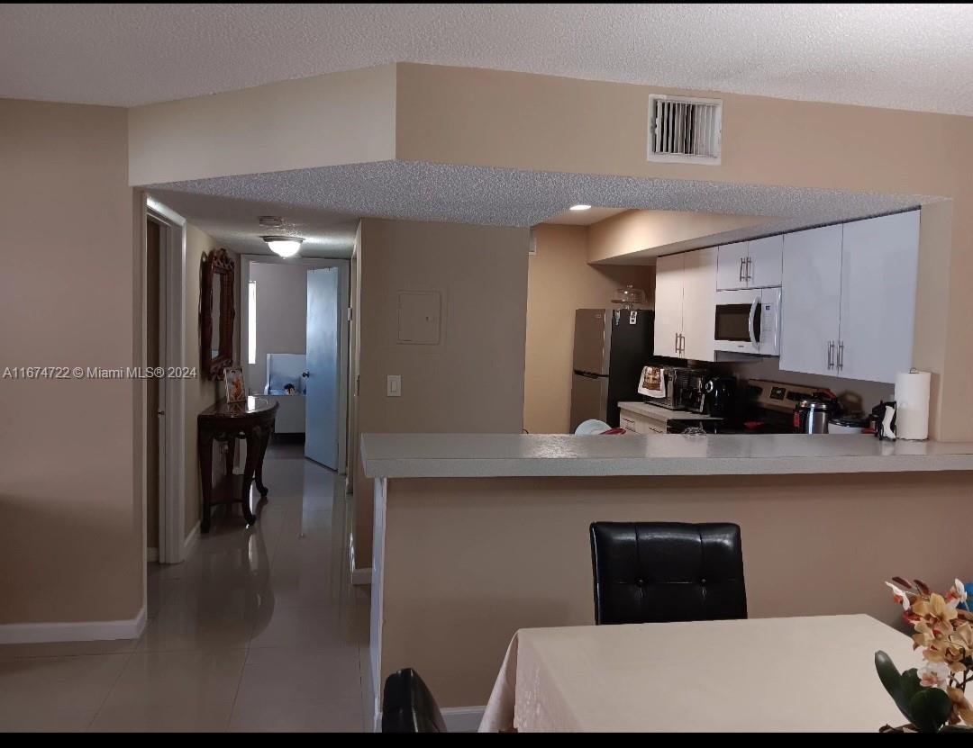 VILLA RUSTICA I CONDO - Residential