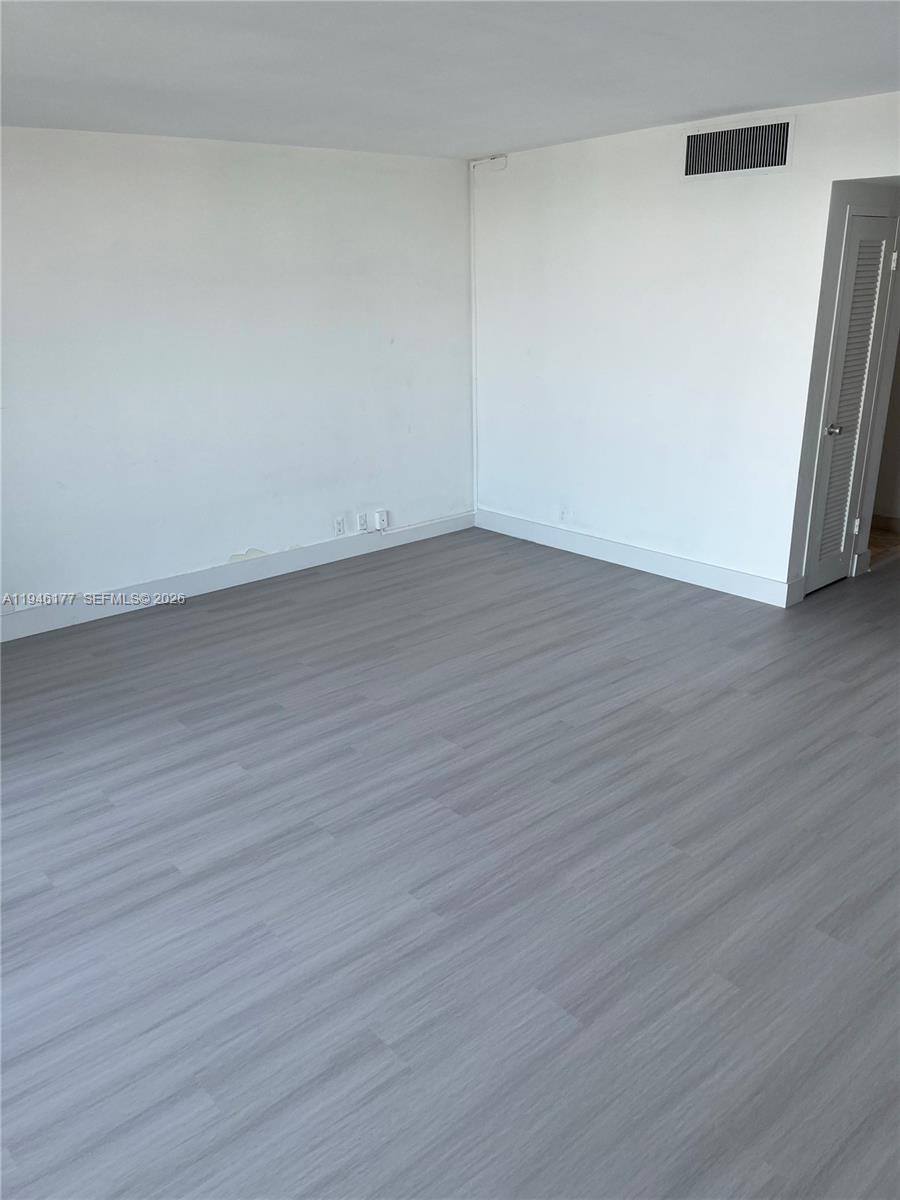MIRADOR 1000 CONDO - Residential