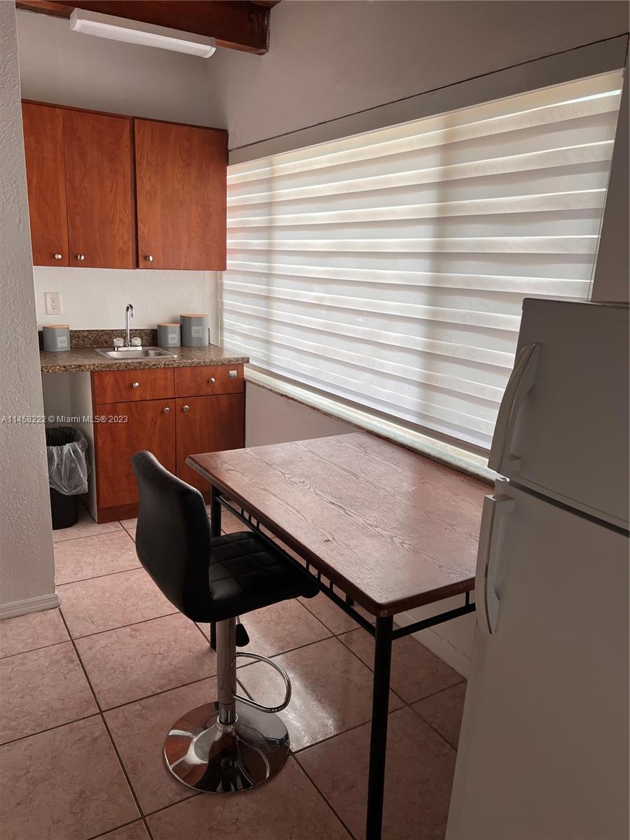 FLORAL PK 1ST AMD - Residential Lease