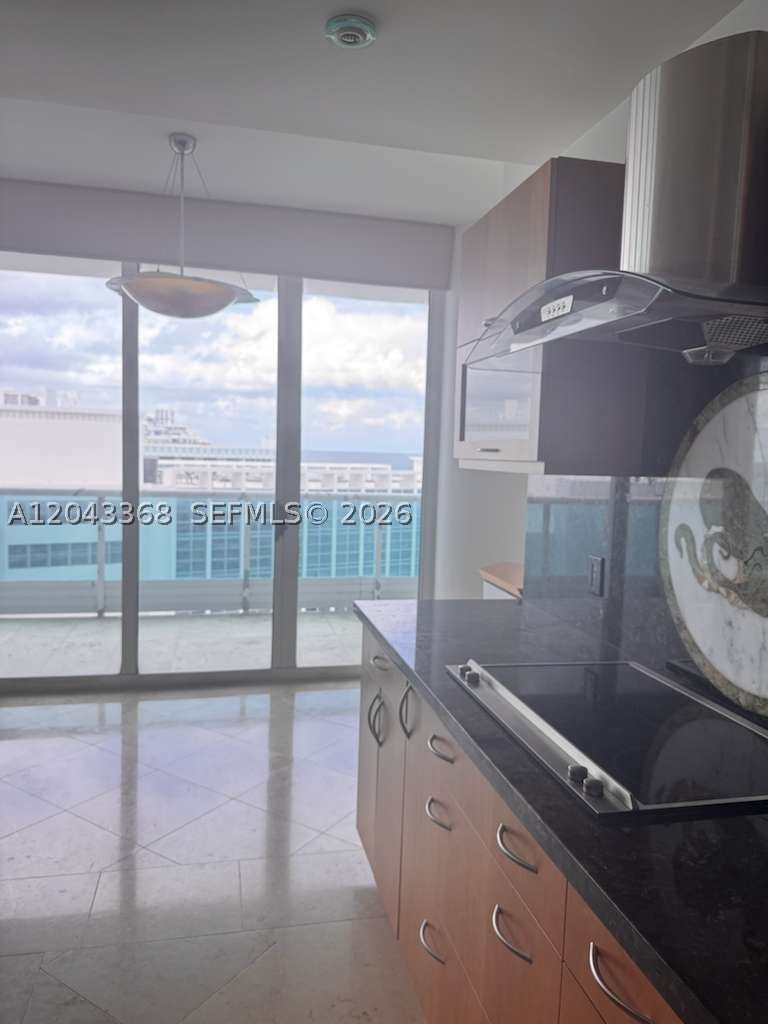 CAPOBELLA CONDO - Residential
