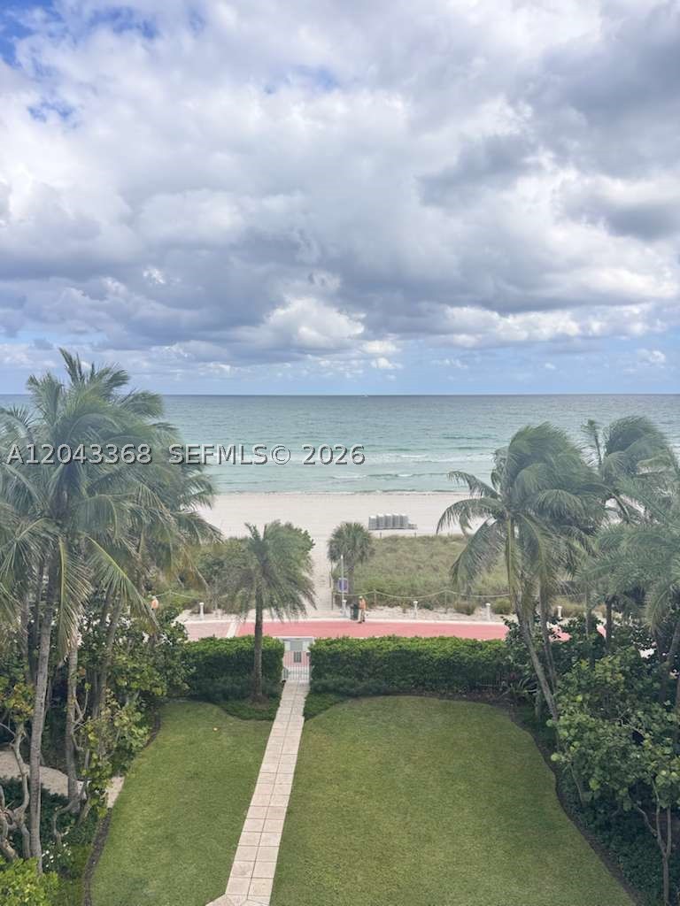 CAPOBELLA CONDO - Residential