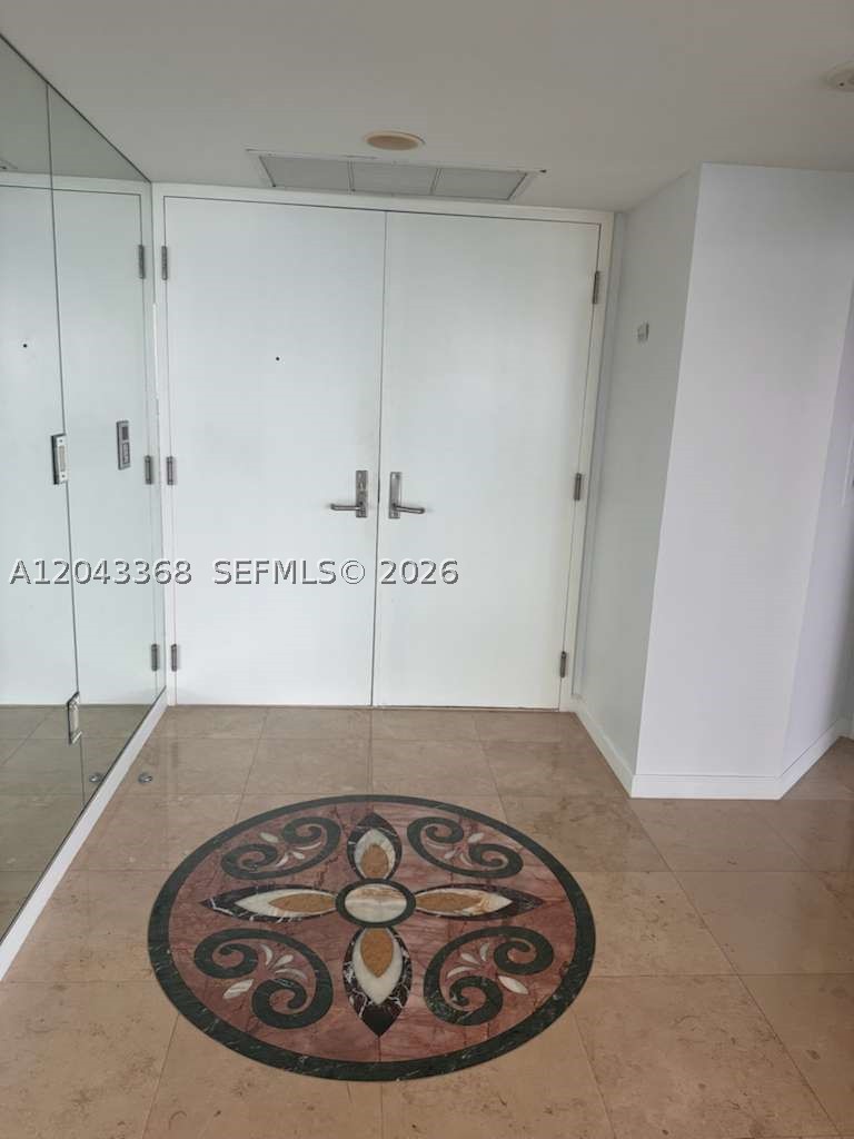 CAPOBELLA CONDO - Residential