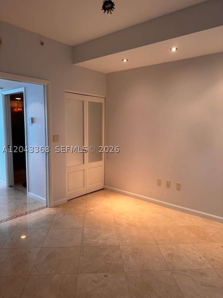 CAPOBELLA CONDO - Residential