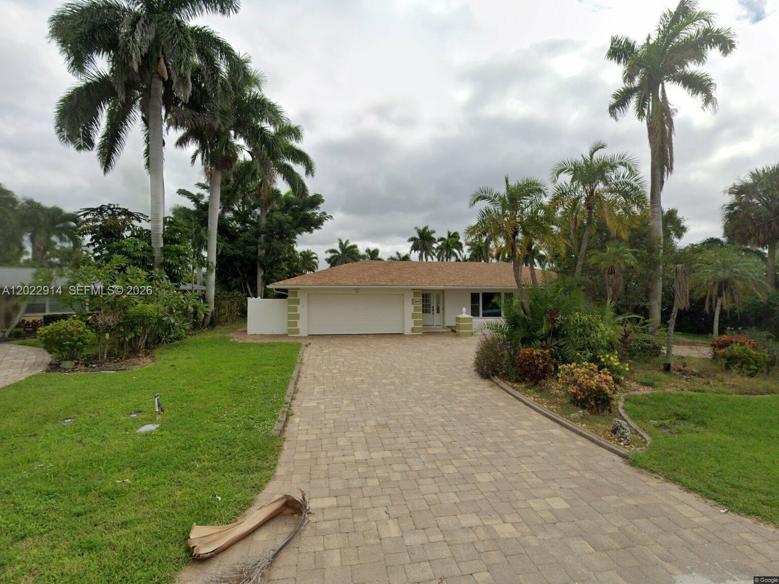 FOR SALE!! Furnished or Unfurnished.
3 bd / 2 ba • 1,958 sqft

209 Bayshore Dr, Cape Coral, FL 33904

_
This residence has been completely remodeled, The master suite is privately situated on one side of the home, with sliding doors that open to the pool area, a walk-in closet with built-in shelving, and a large, luxurious walk-in shower. On the opposite side, you'll find a modern kitchen with wood cabinets, quartz countertops, and stainless steel appliances, plus an eat-in dining space.
_

Motivated Seller, the house is on Airbnb, Showings are subject to availability.

Call or Text Listing Agent for showing Instructions.