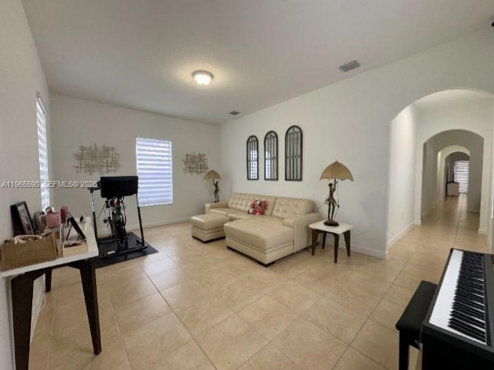 KENDALL COMMONS RESIDENTI - Residential