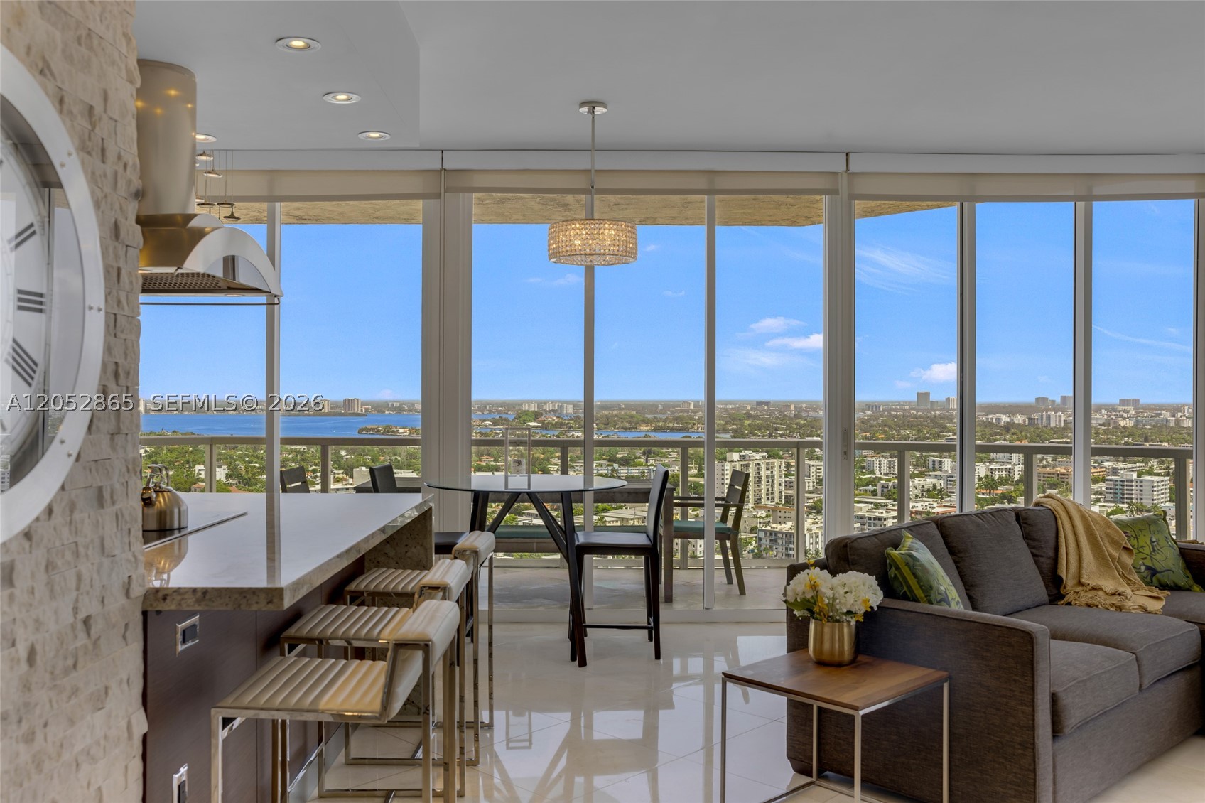 ST TROPEZ OCEAN CONDO - Residential