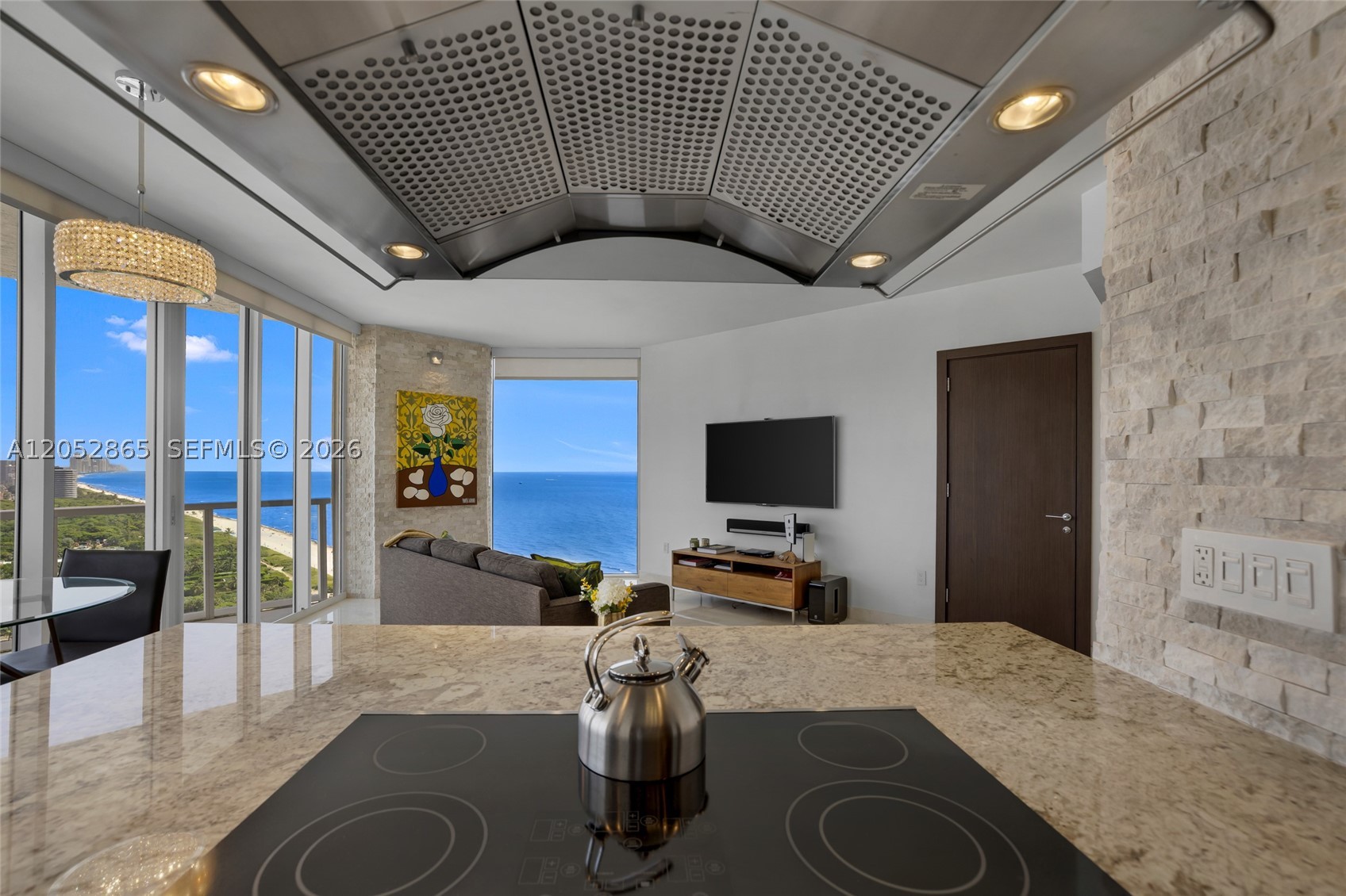 ST TROPEZ OCEAN CONDO - Residential