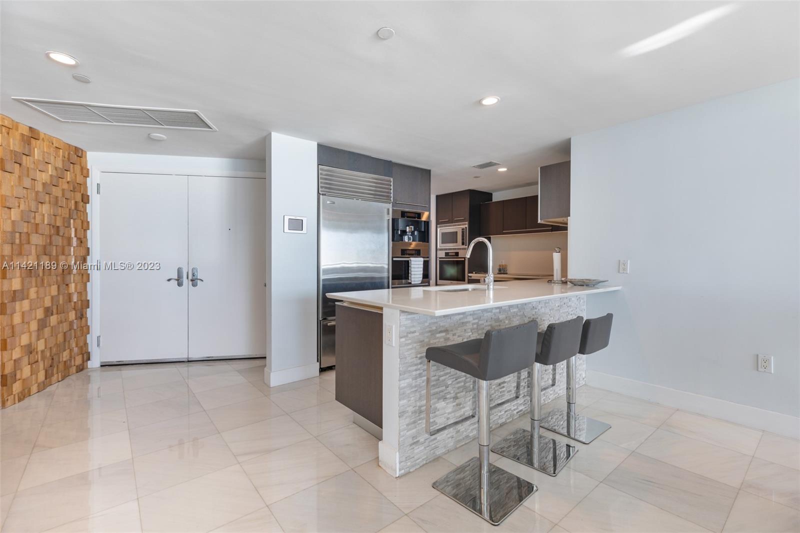 JADE BEACH CONDO - Residential Lease