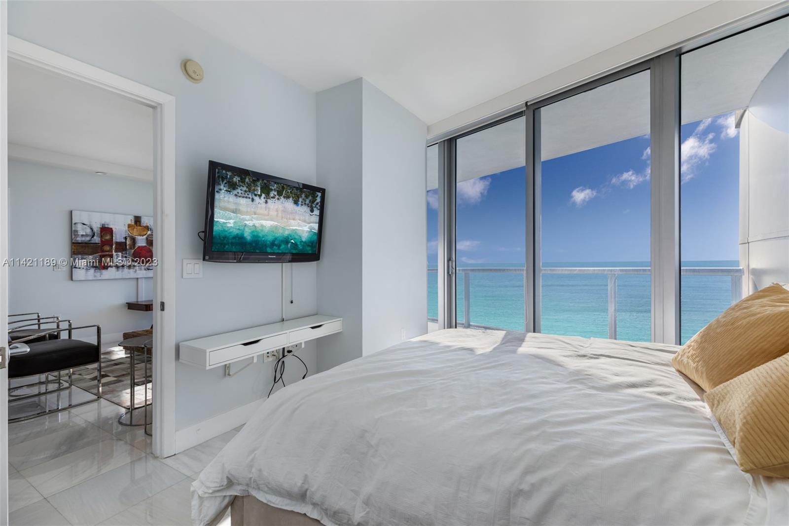 JADE BEACH CONDO - Residential Lease