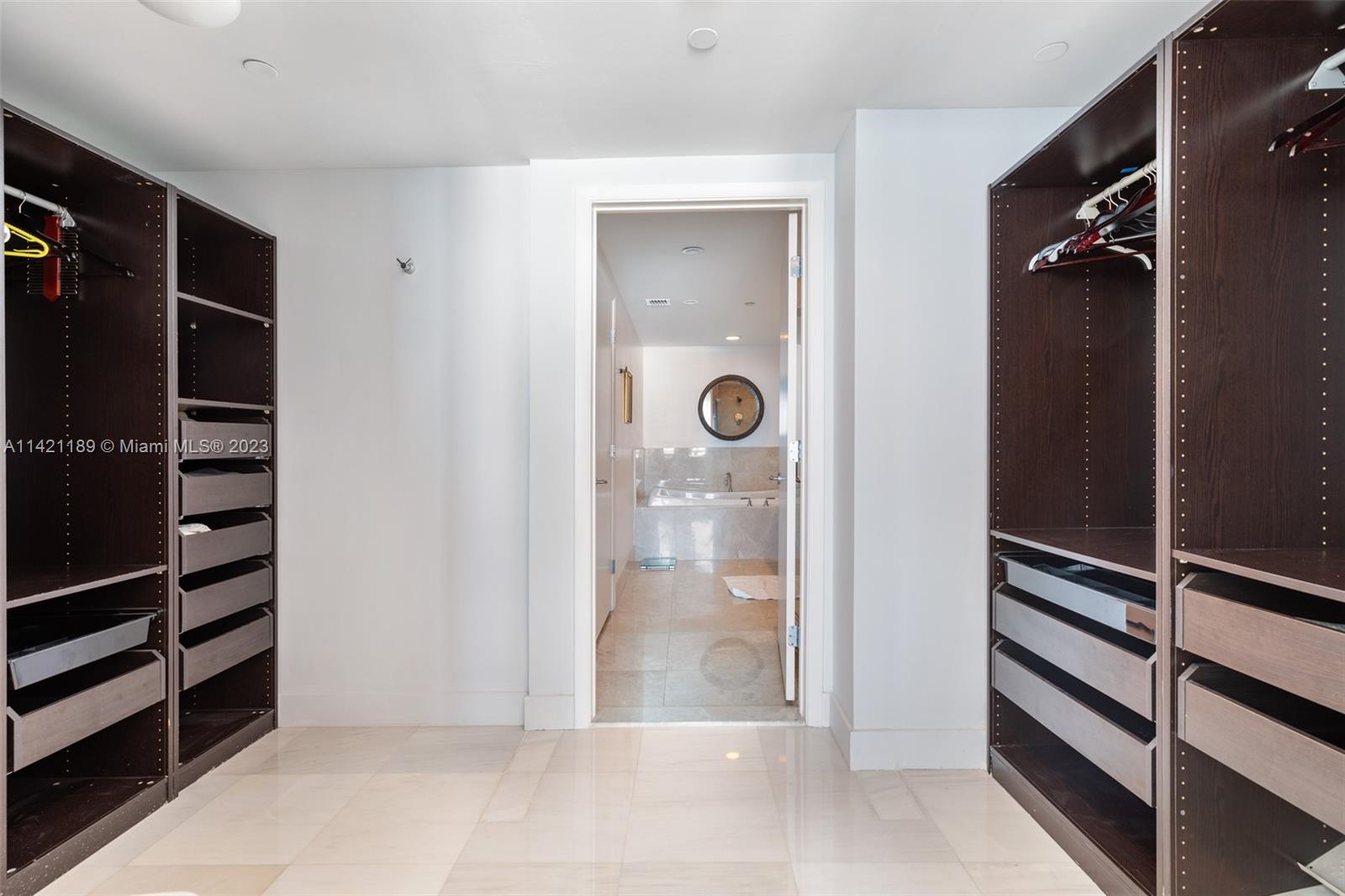 JADE BEACH CONDO - Residential Lease