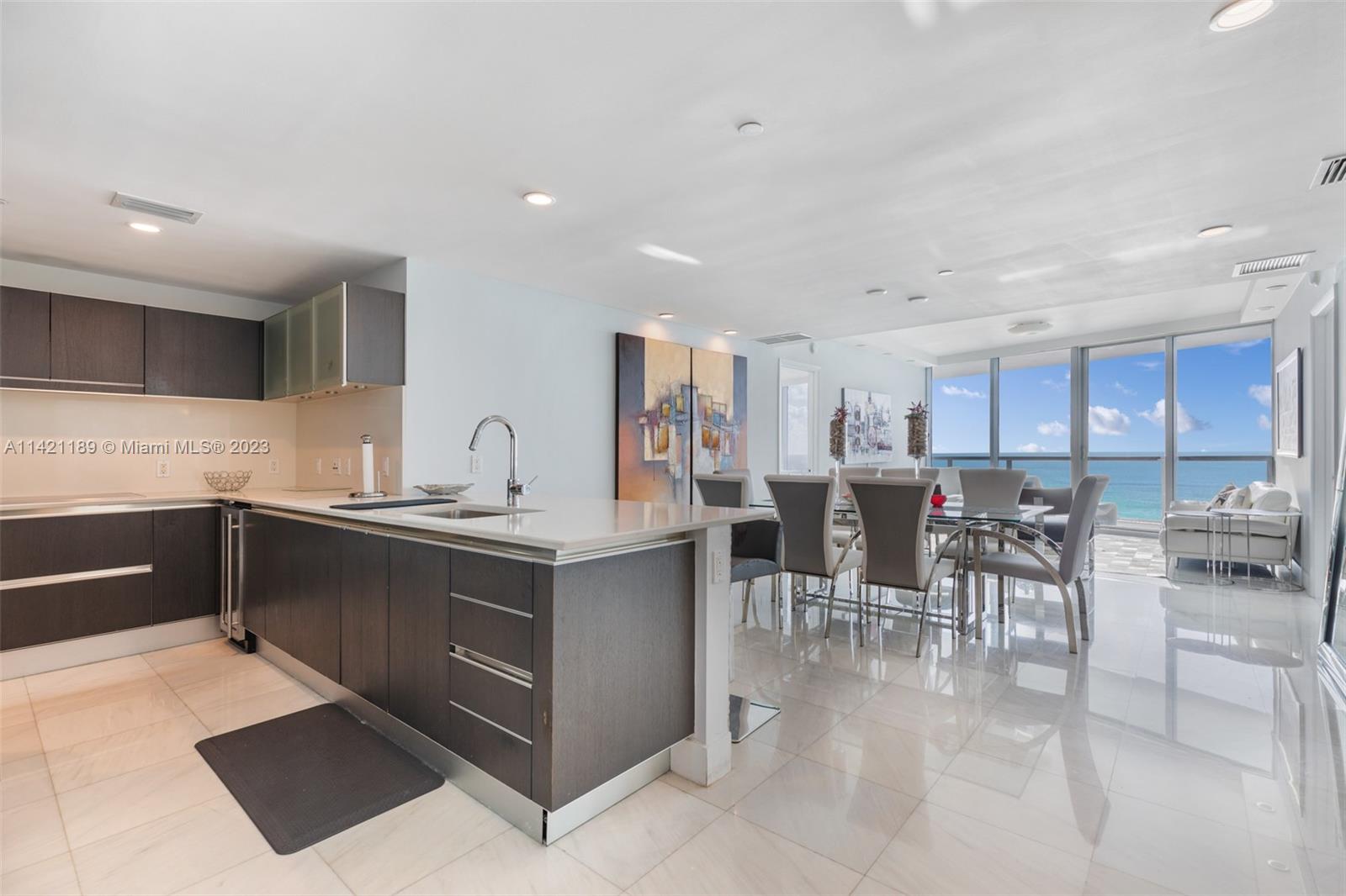 JADE BEACH CONDO - Residential Lease