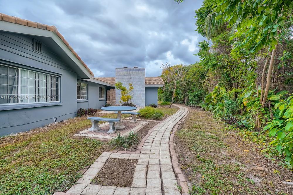 FLA-MANGO GROVELETS - Residential