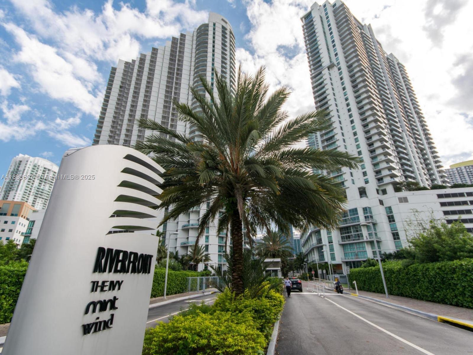 WIND CONDO - Residential Lease