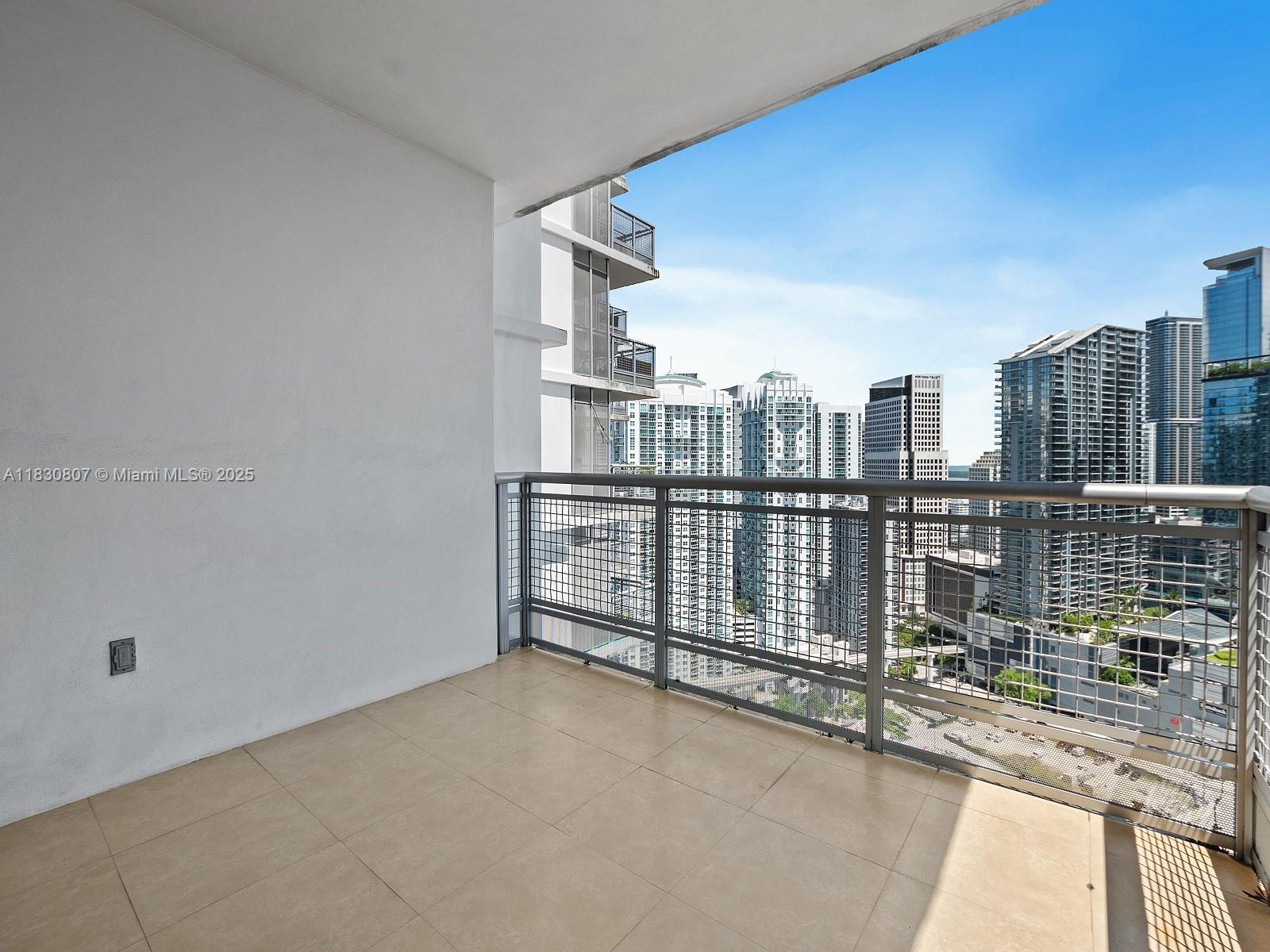 WIND CONDO - Residential Lease