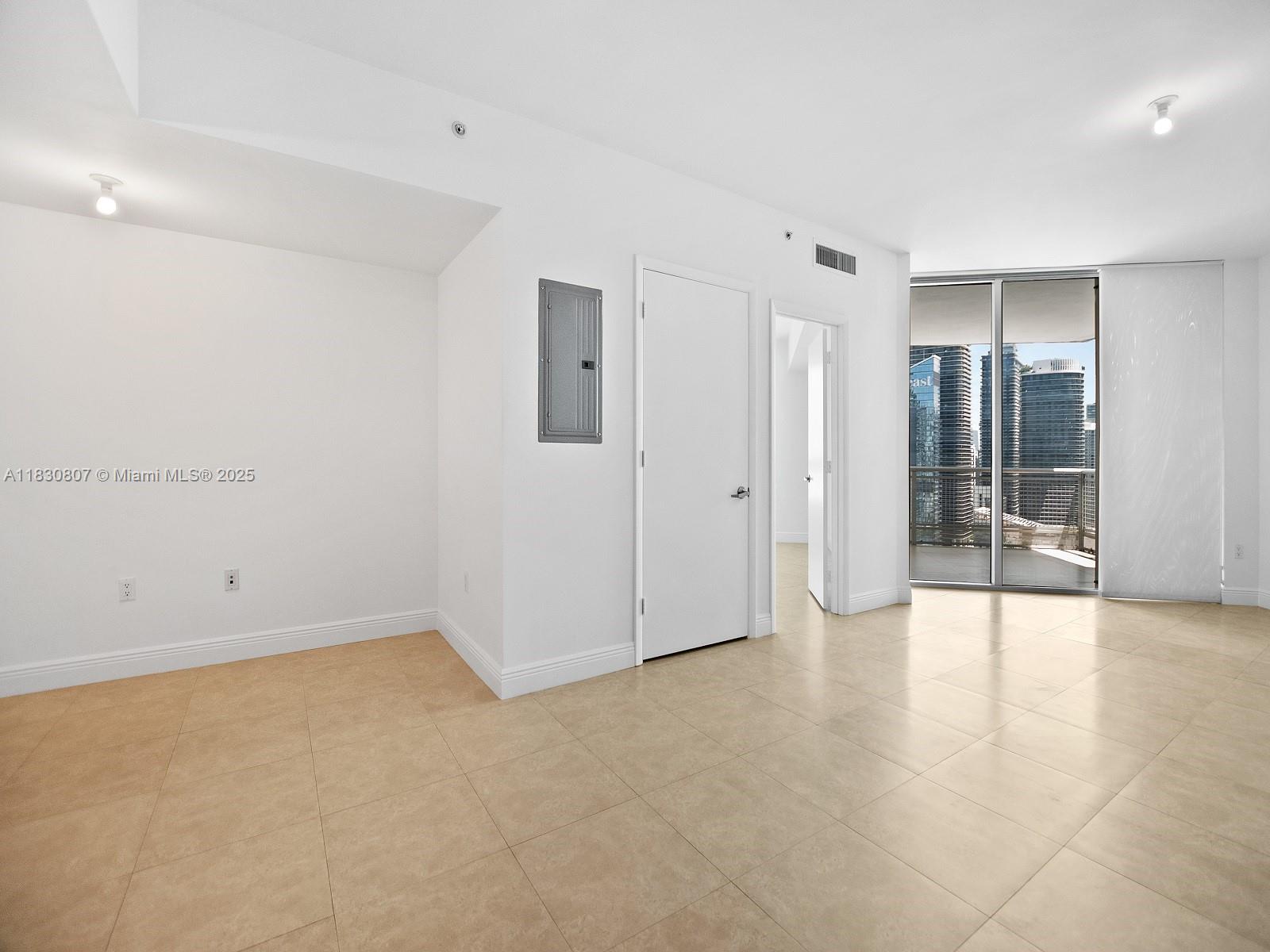 WIND CONDO - Residential Lease