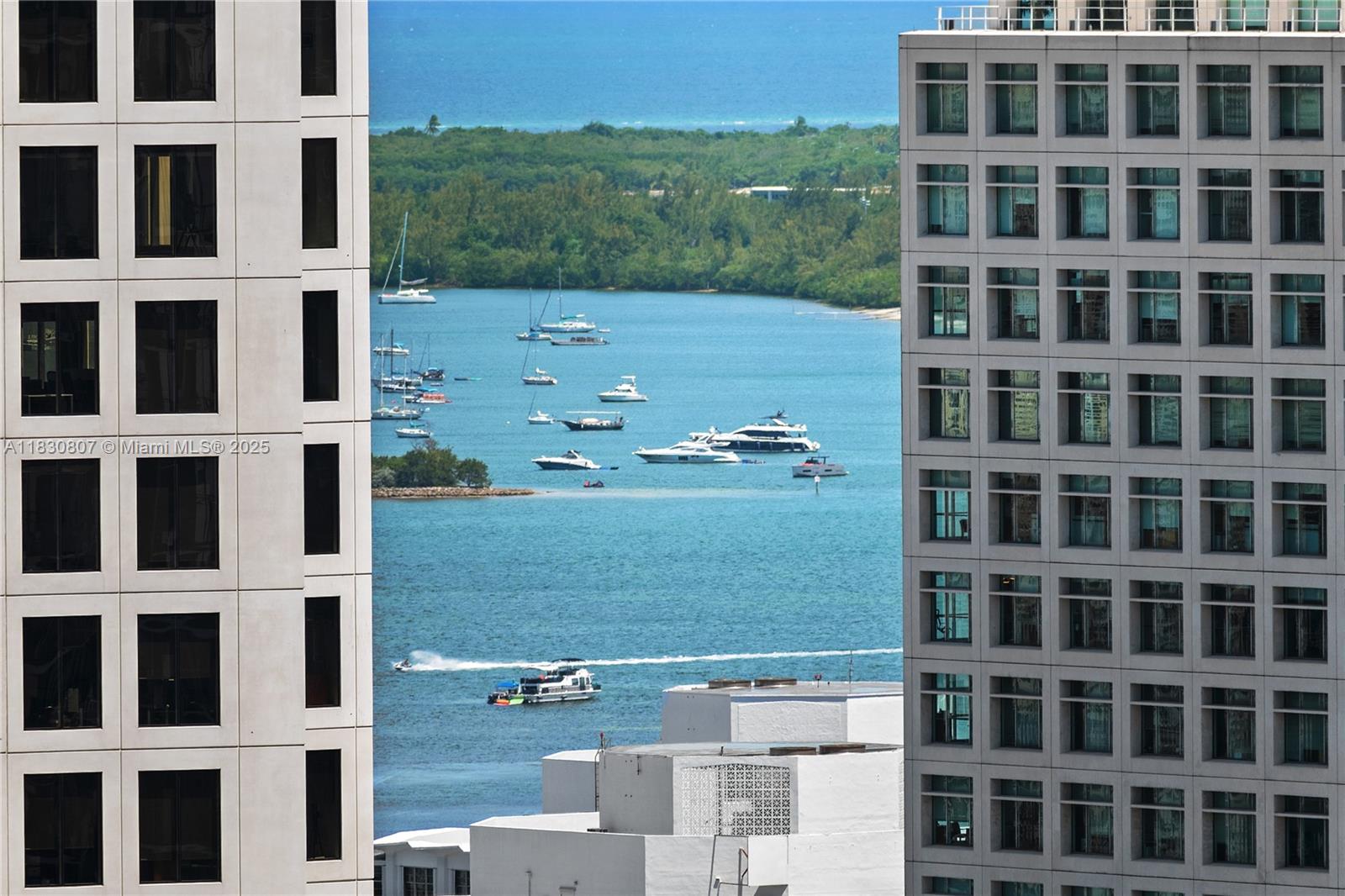WIND CONDO - Residential Lease